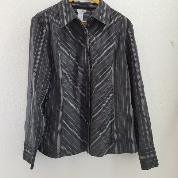 East 5th Top Women's XL Black Gray Striped Button Down Long Sleeve Collared - Picture 1 of 14